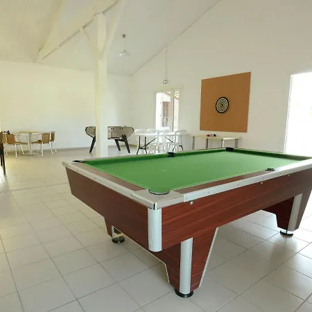 Semi-detached Bungalow With Microwave, In The Great Vendee * Chantonnay