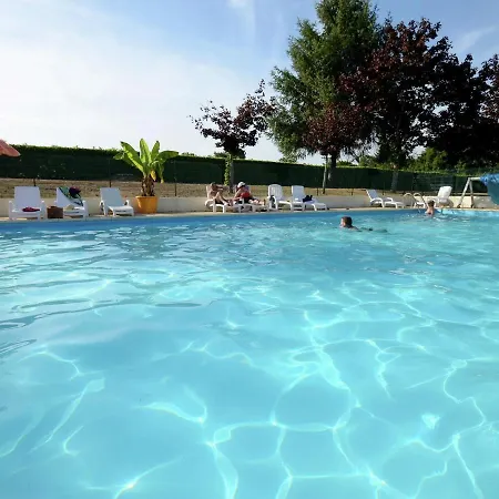 Semi-detached Bungalow With Microwave, In The Great Vendee Appartement *