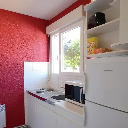 Semi-detached Bungalow With Microwave, In The Great Vendee * Chantonnay